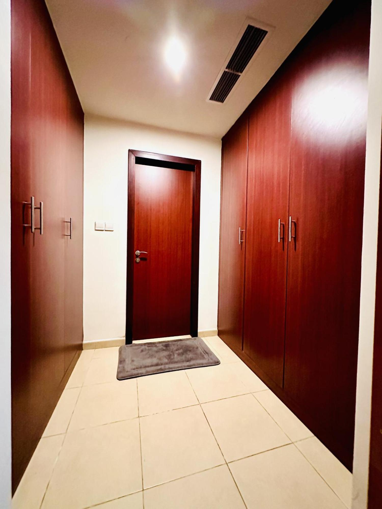 The Aero Hostel Dubai Dış mekan fotoğraf