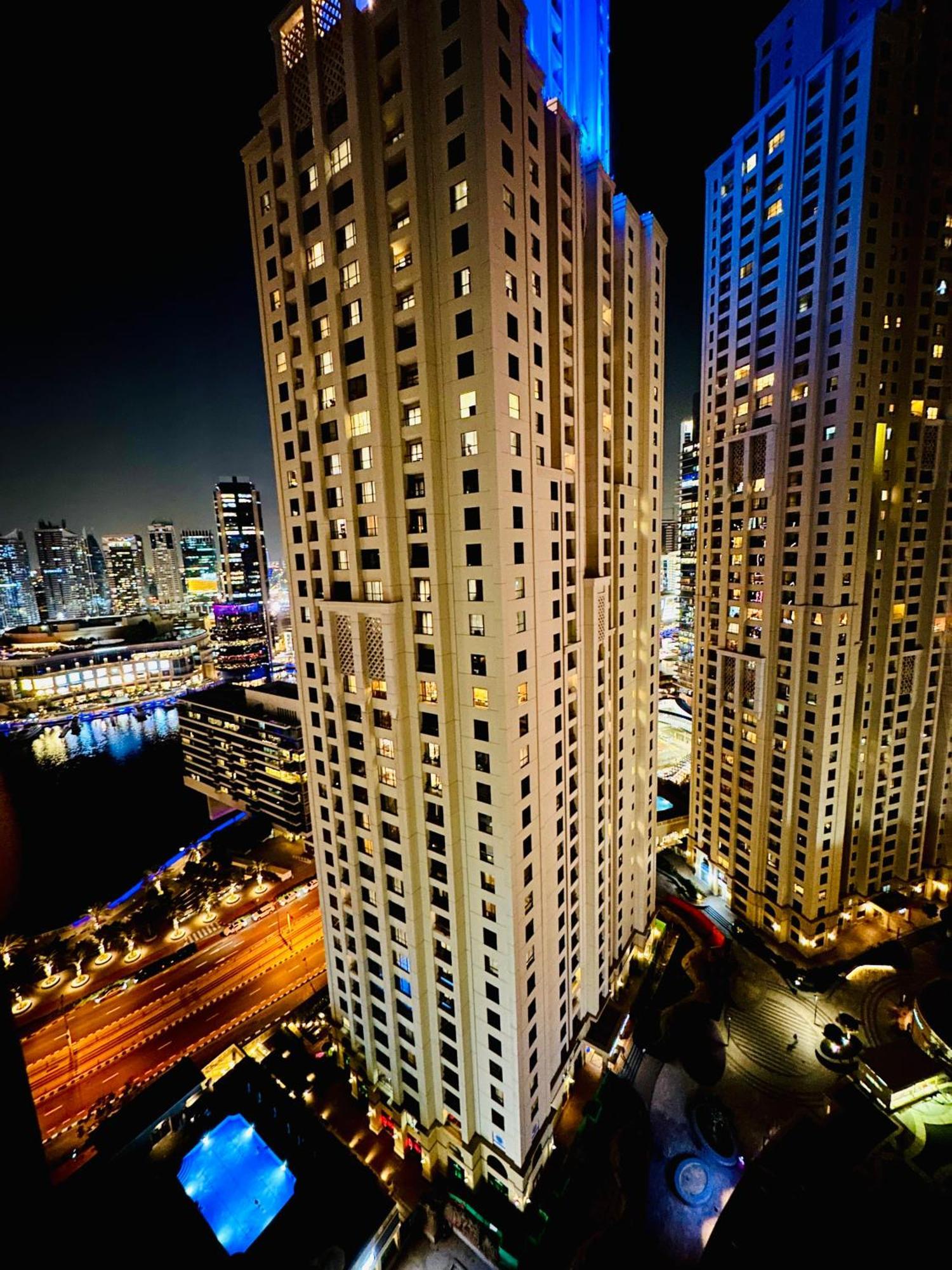 The Aero Hostel Dubai Dış mekan fotoğraf